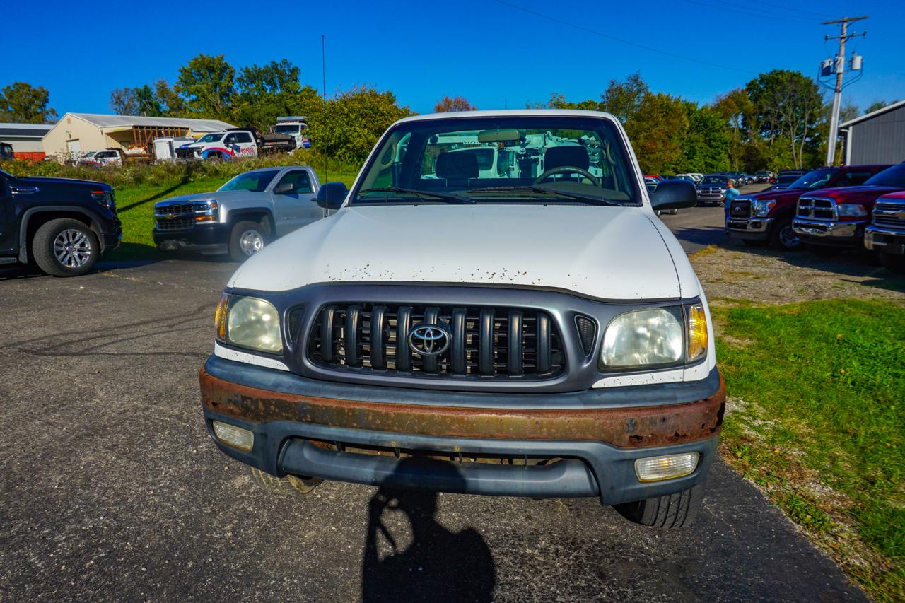 Toyota Tacoma Reg Cab Manual 4WD (Natl) 2004