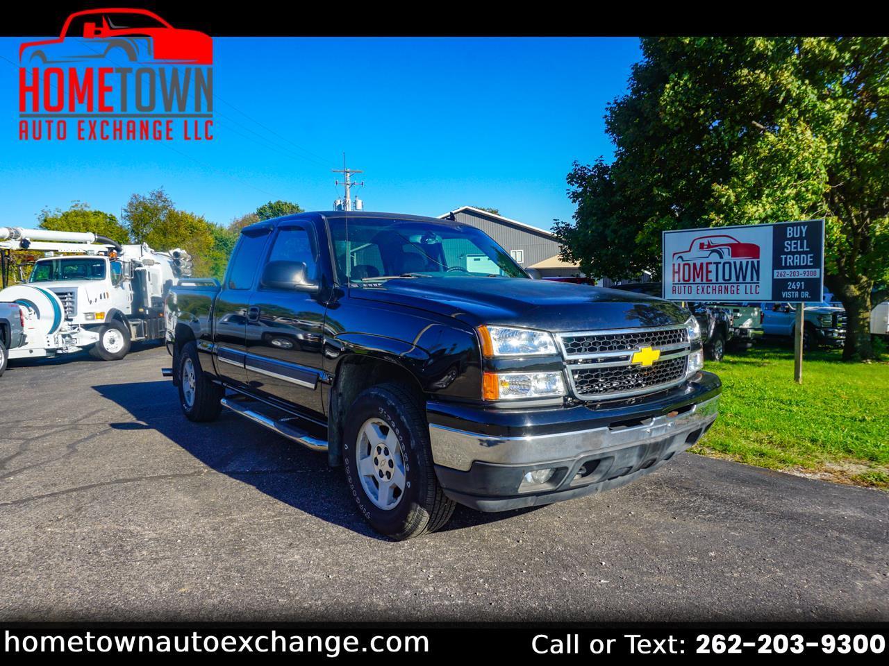 Chevrolet Silverado 1500 Ext Cab 134.0" WB 4WD LT3 2006