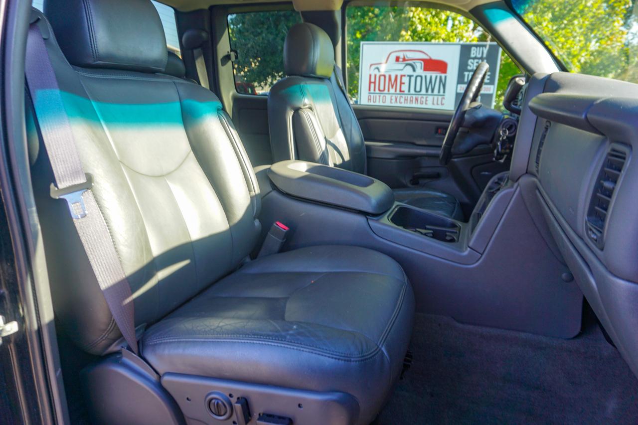 Chevrolet Silverado 1500 Ext Cab 134.0" WB 4WD LT3 2006