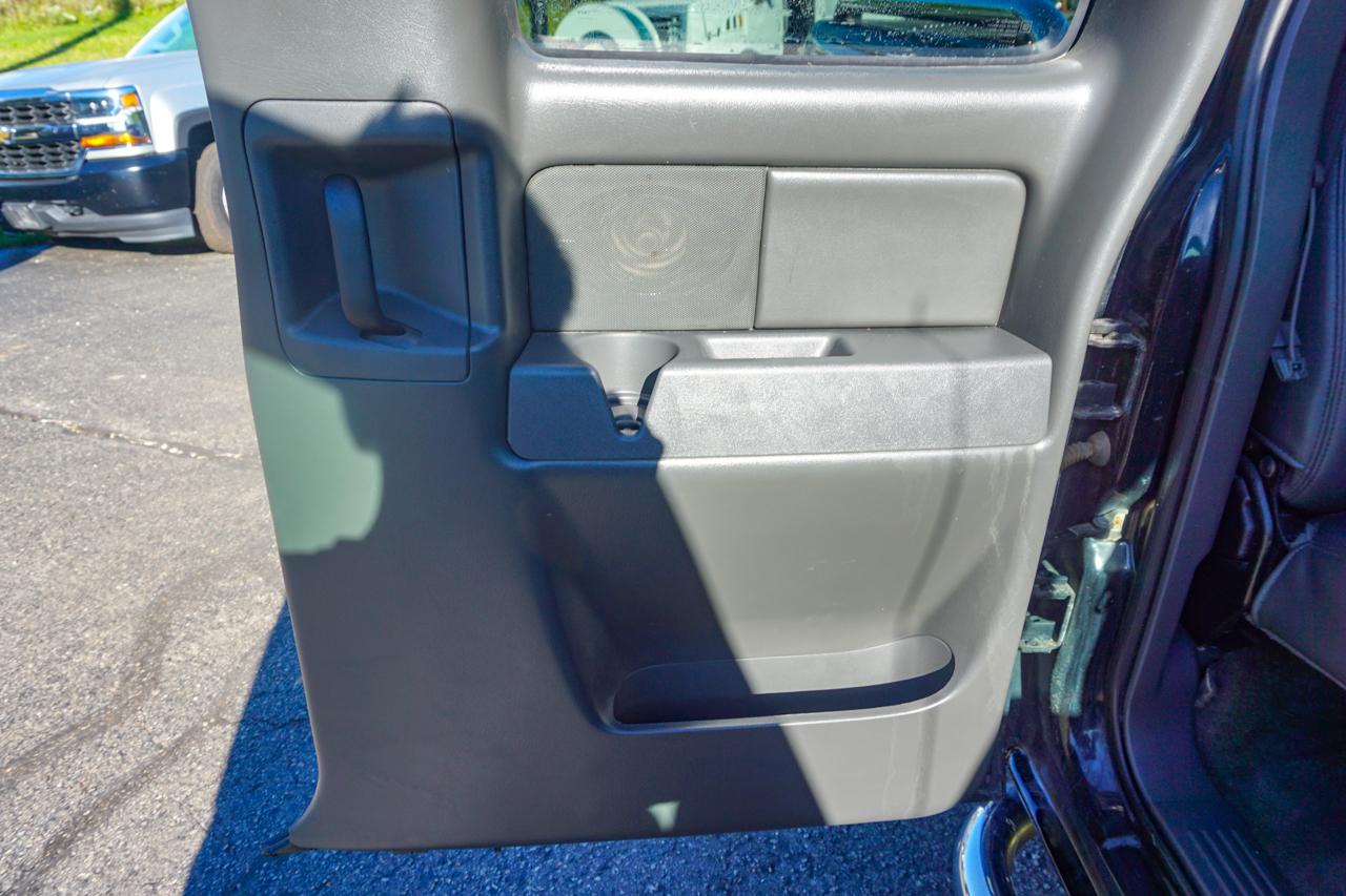 Chevrolet Silverado 1500 Ext Cab 134.0" WB 4WD LT3 2006