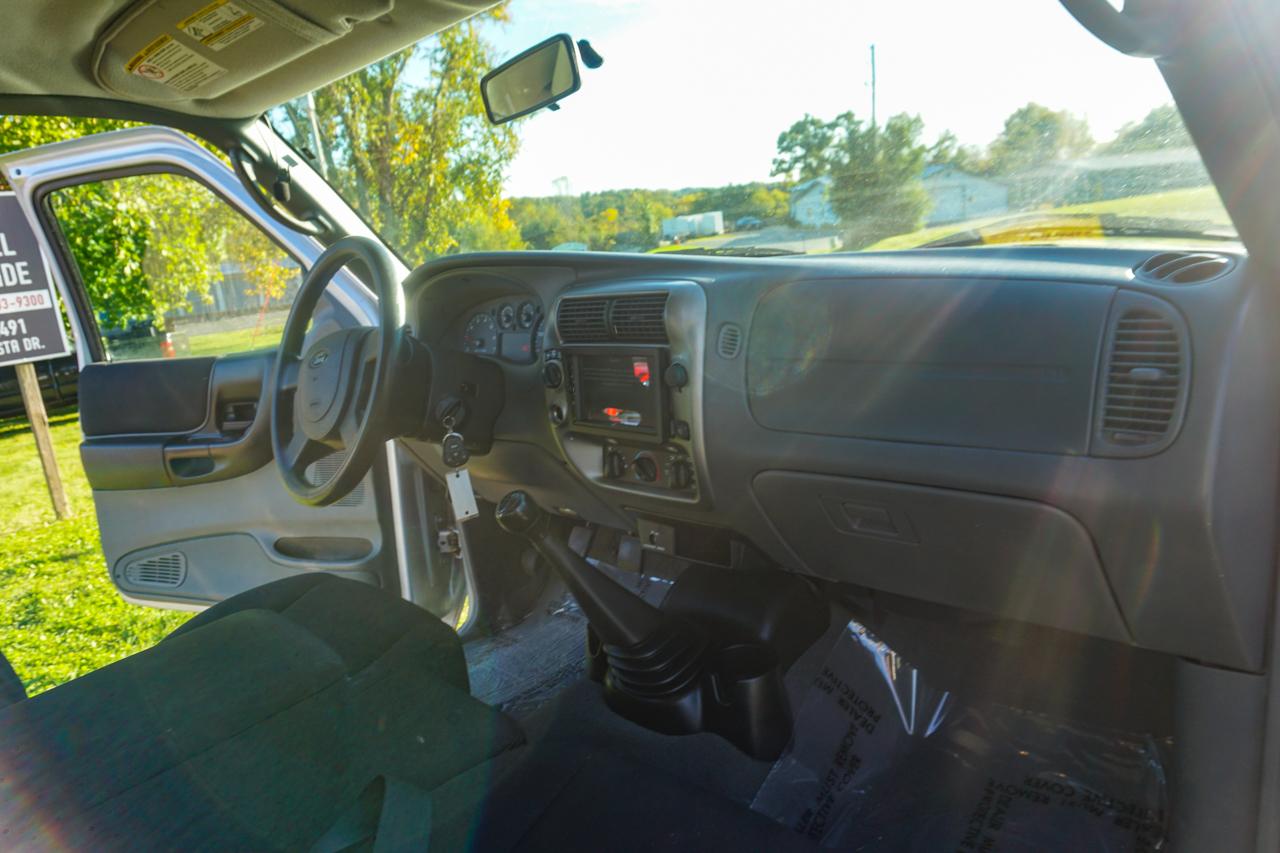 Ford Ranger 2dr Supercab 126" WB XLT 4WD 2005
