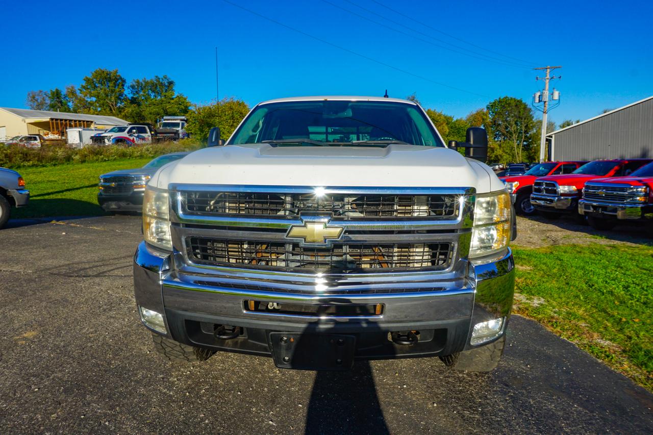 Chevrolet Silverado 2500HD 4WD Crew Cab 153" LT 2009