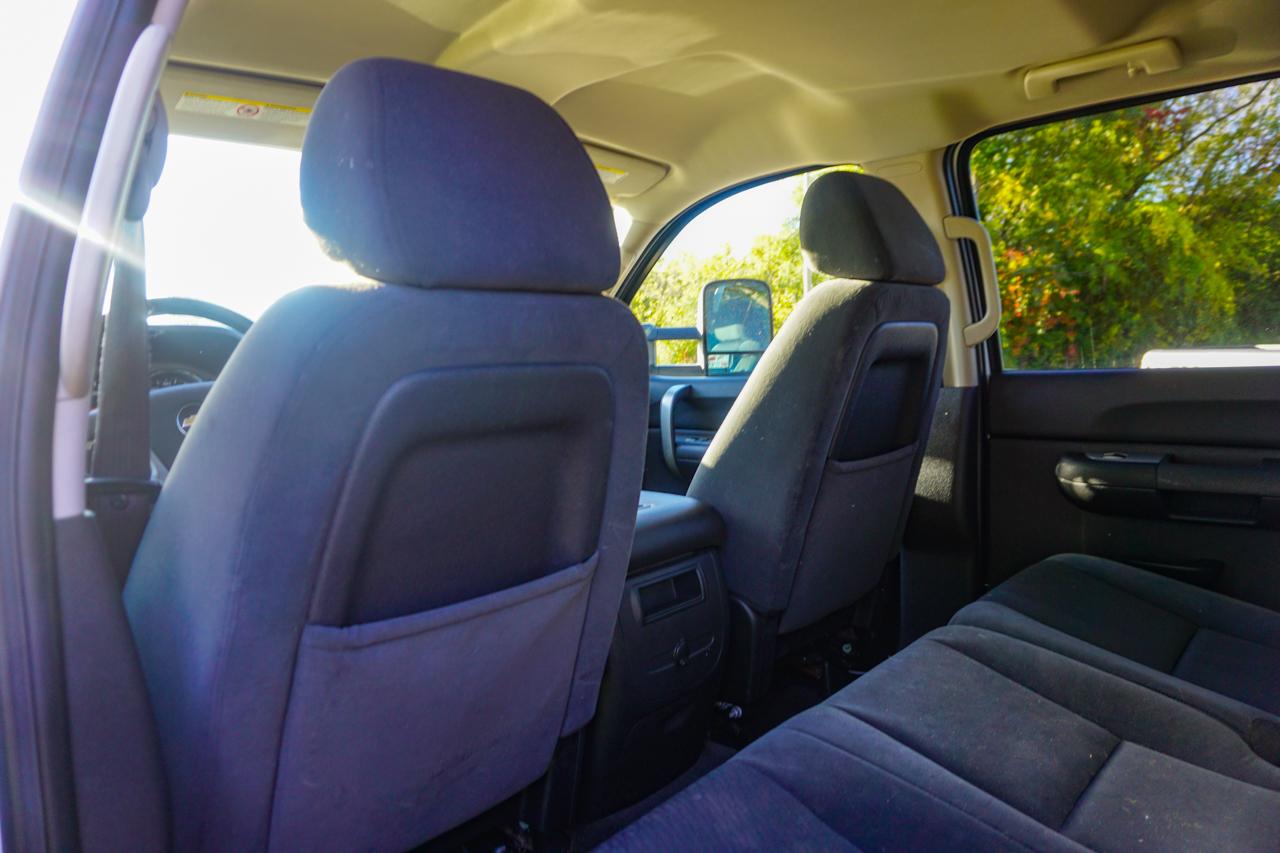Chevrolet Silverado 2500HD 4WD Crew Cab 153" LT 2009