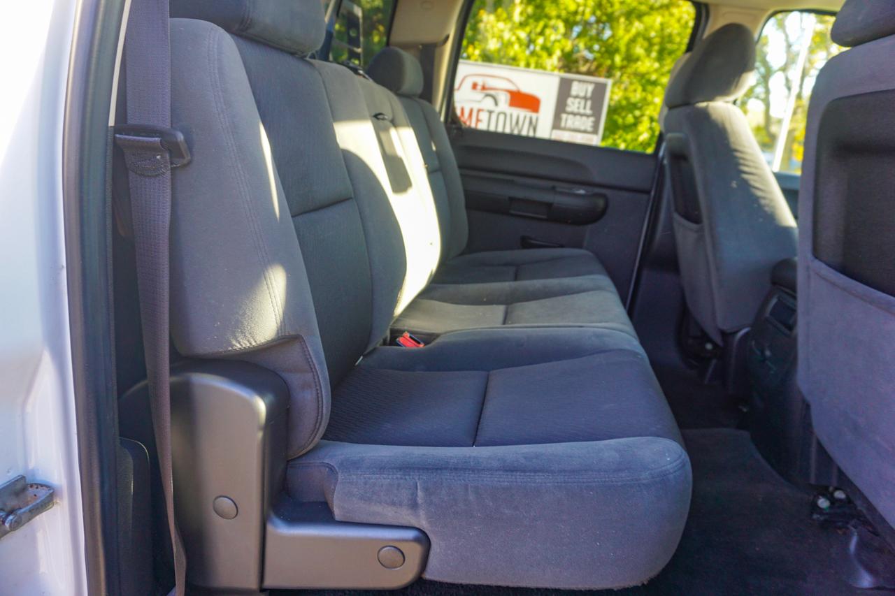Chevrolet Silverado 2500HD 4WD Crew Cab 153" LT 2009