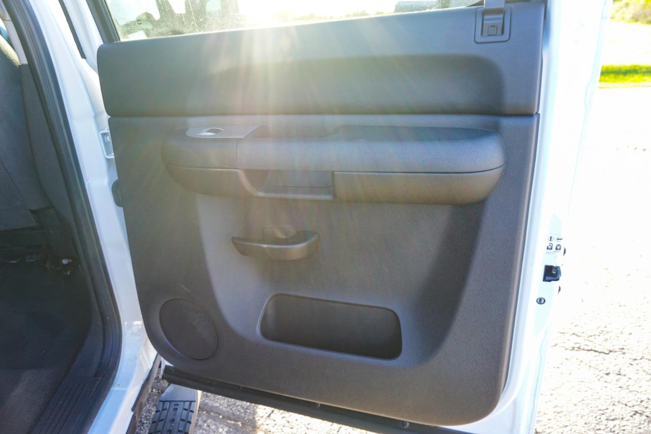 Chevrolet Silverado 2500HD 4WD Crew Cab 153" LT 2009