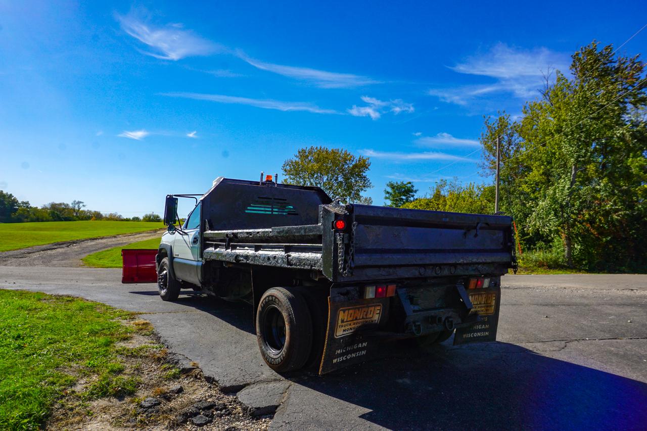 Chevrolet Silverado 3500 Classic 4WD Reg Cab 161.5" WB, 84.9" CA WT 2007