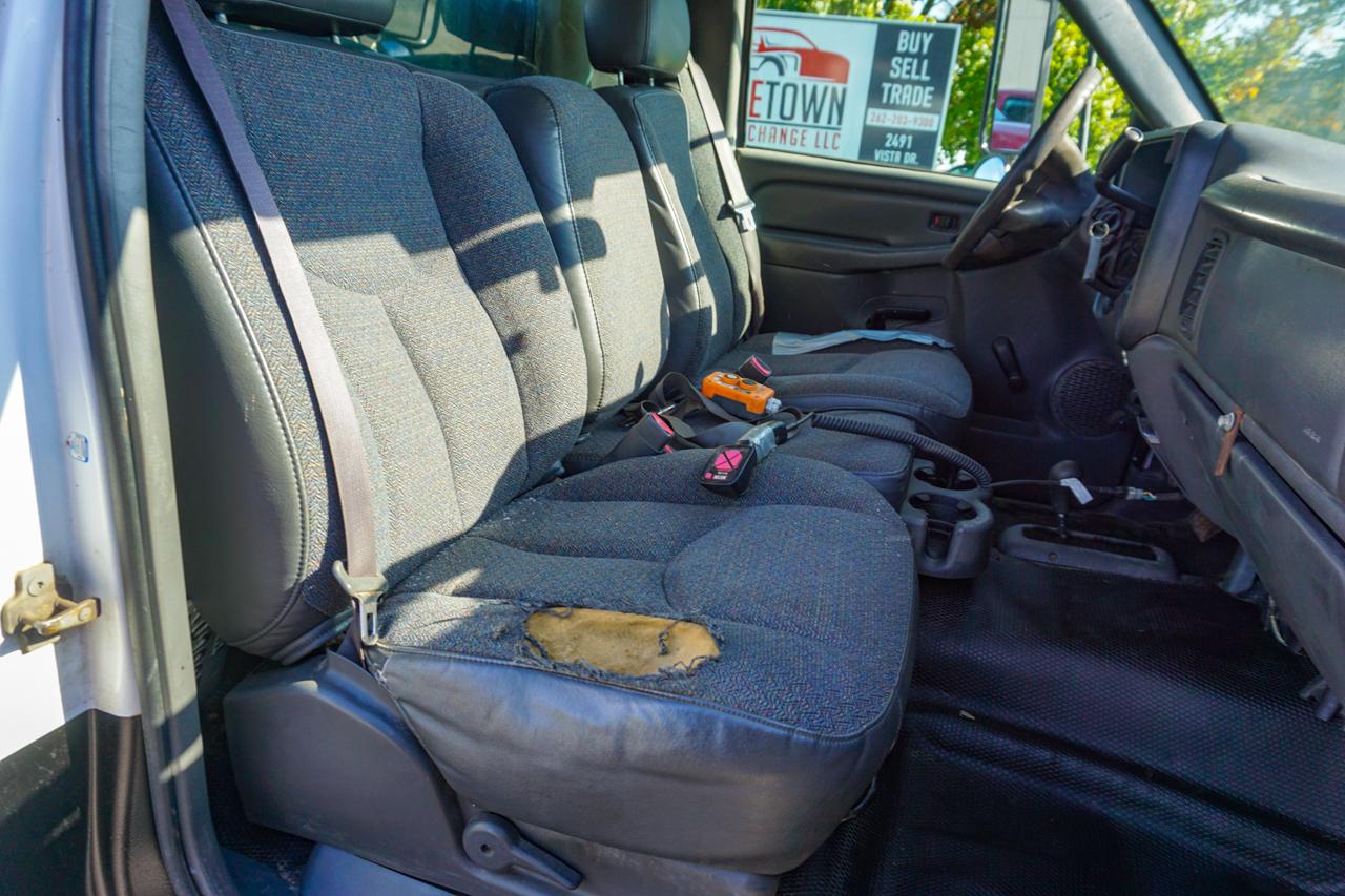 Chevrolet Silverado 3500 Classic 4WD Reg Cab 161.5" WB, 84.9" CA WT 2007