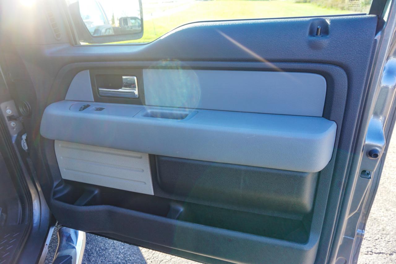 Ford F-150 4WD SuperCab 145" Lariat 2013