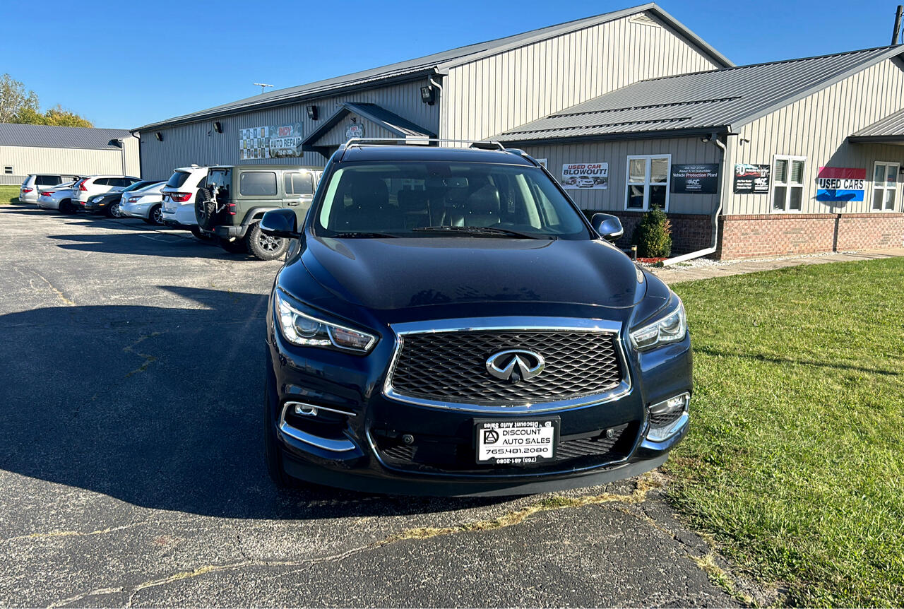 2017 Infiniti QX60 Base AWD photo 2