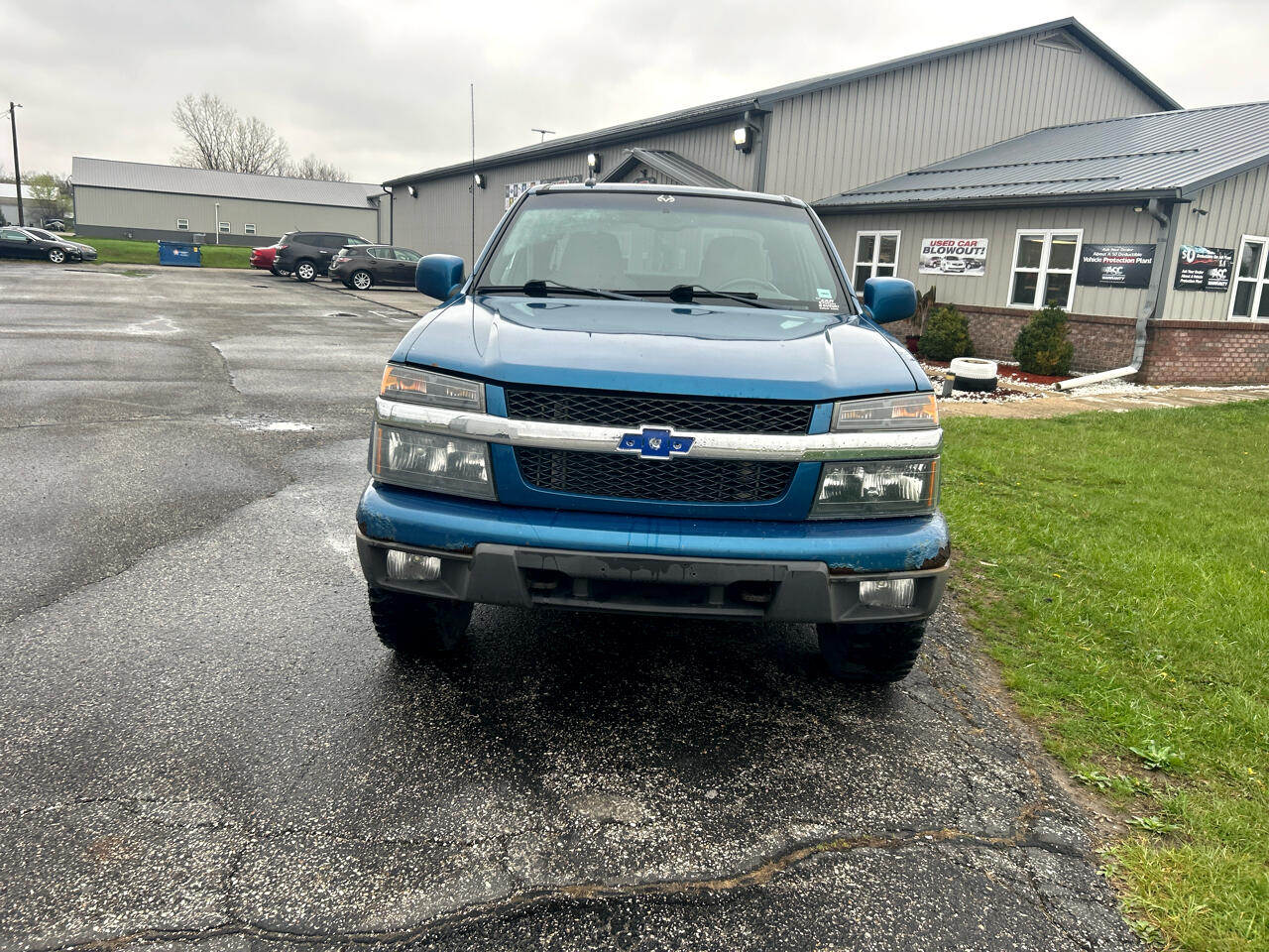 2009 Chevrolet Colorado Work Truck photo 2
