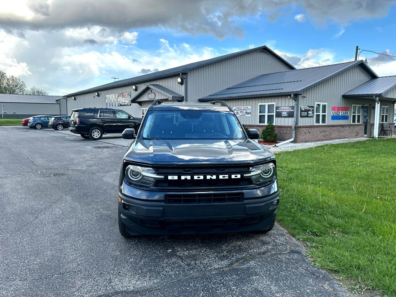 2021 Ford Bronco Sport Outer Banks photo 2