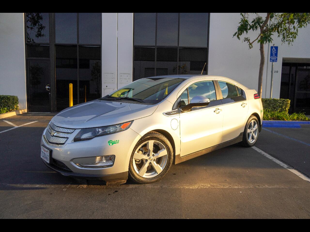 2014 Chevrolet Volt Premium w/ Navigation & LEP