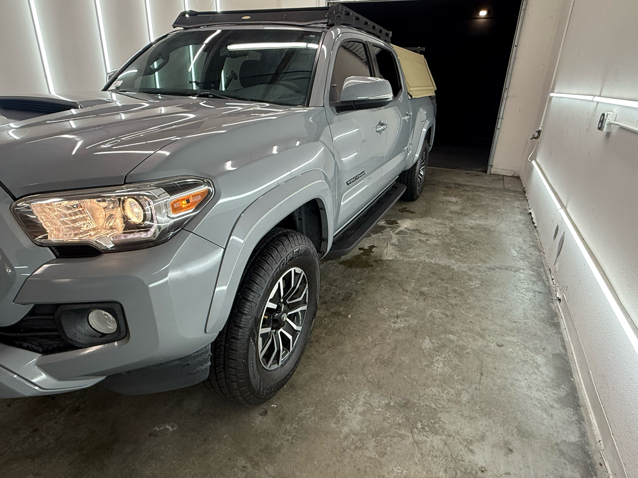 Toyota Tacoma 2WD Double Cab V6 AT TRD Sport (Natl) 2021