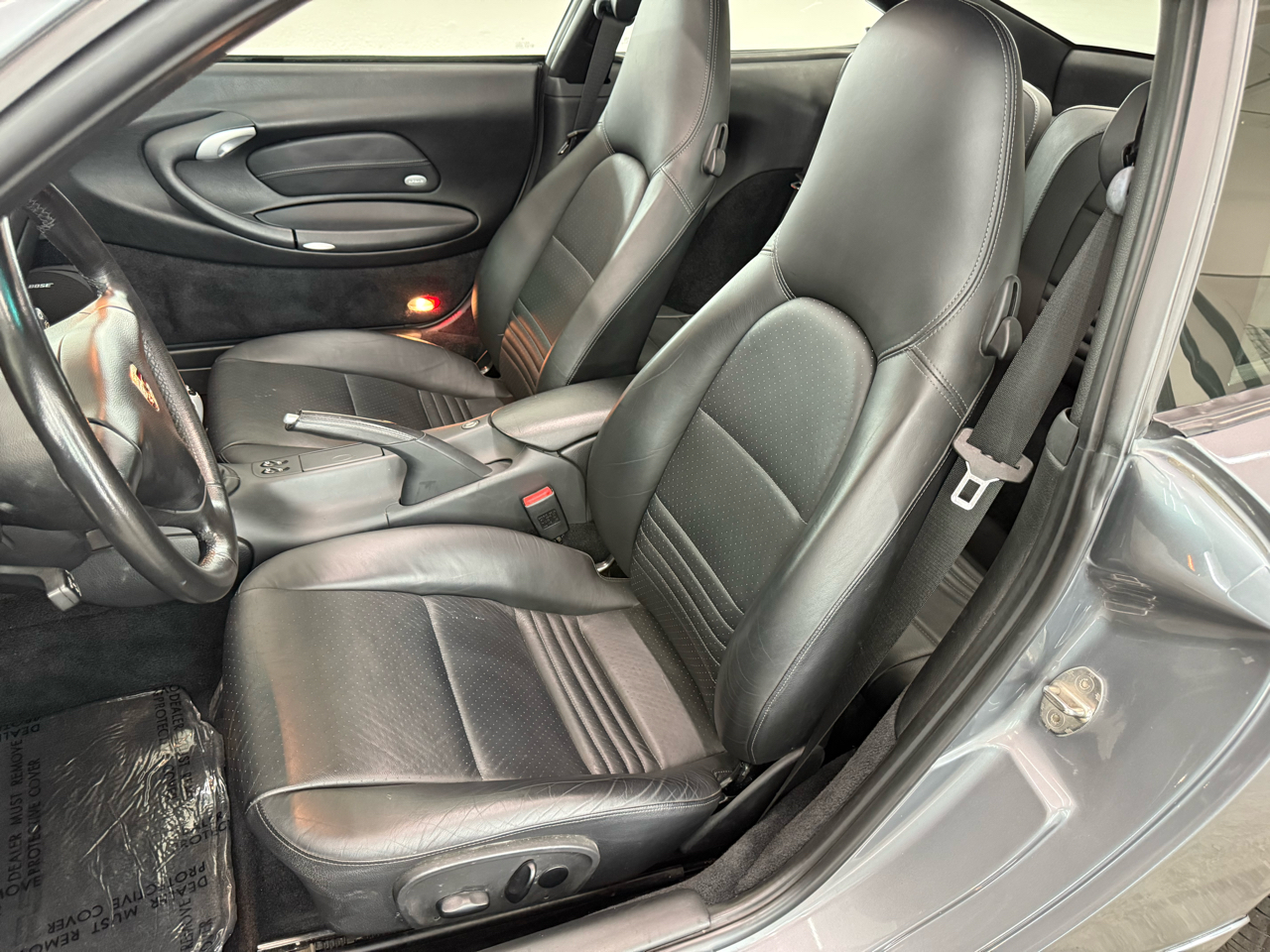 Porsche 911 Carrera Coupe 2003