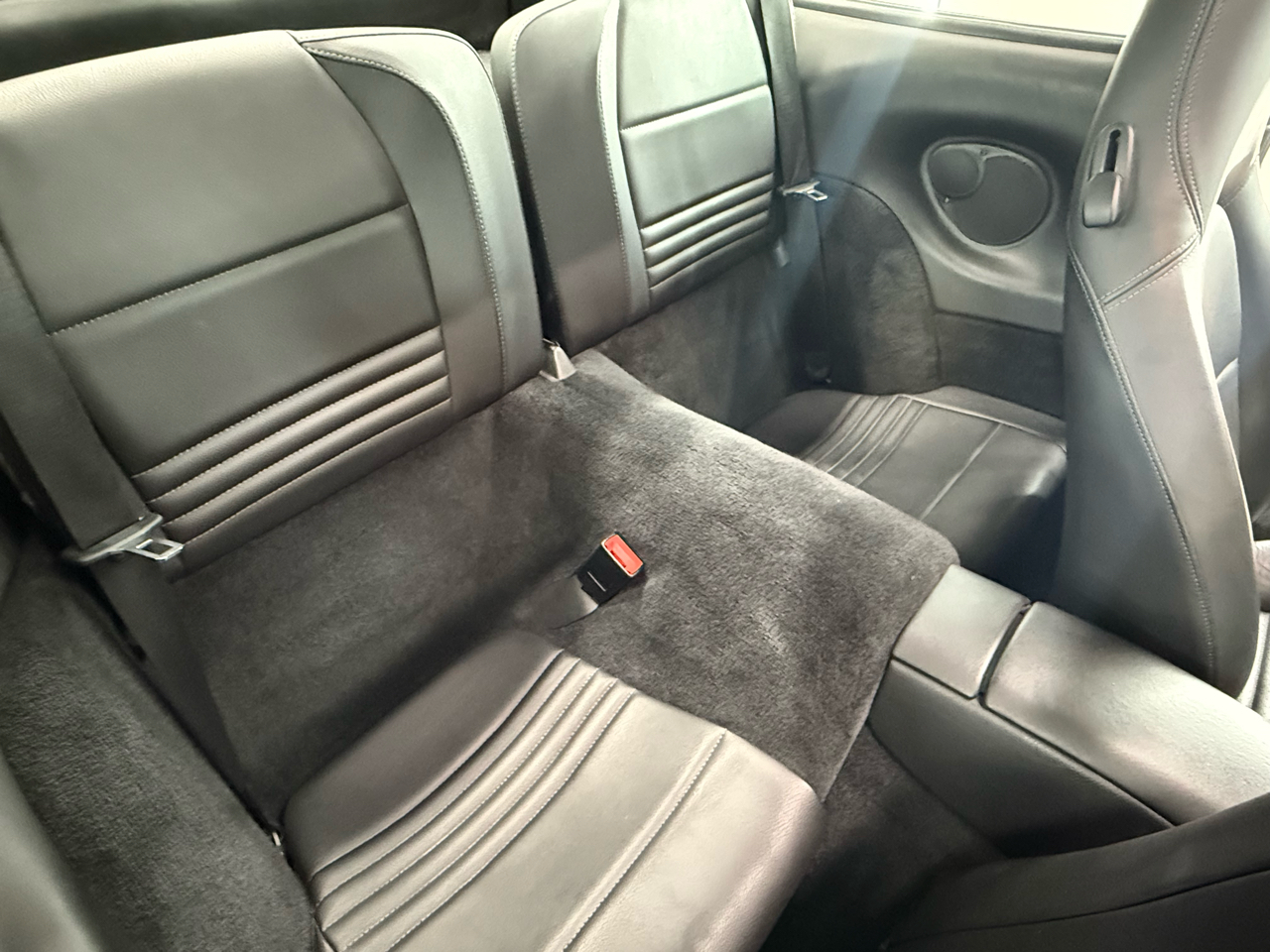Porsche 911 Carrera Coupe 2003