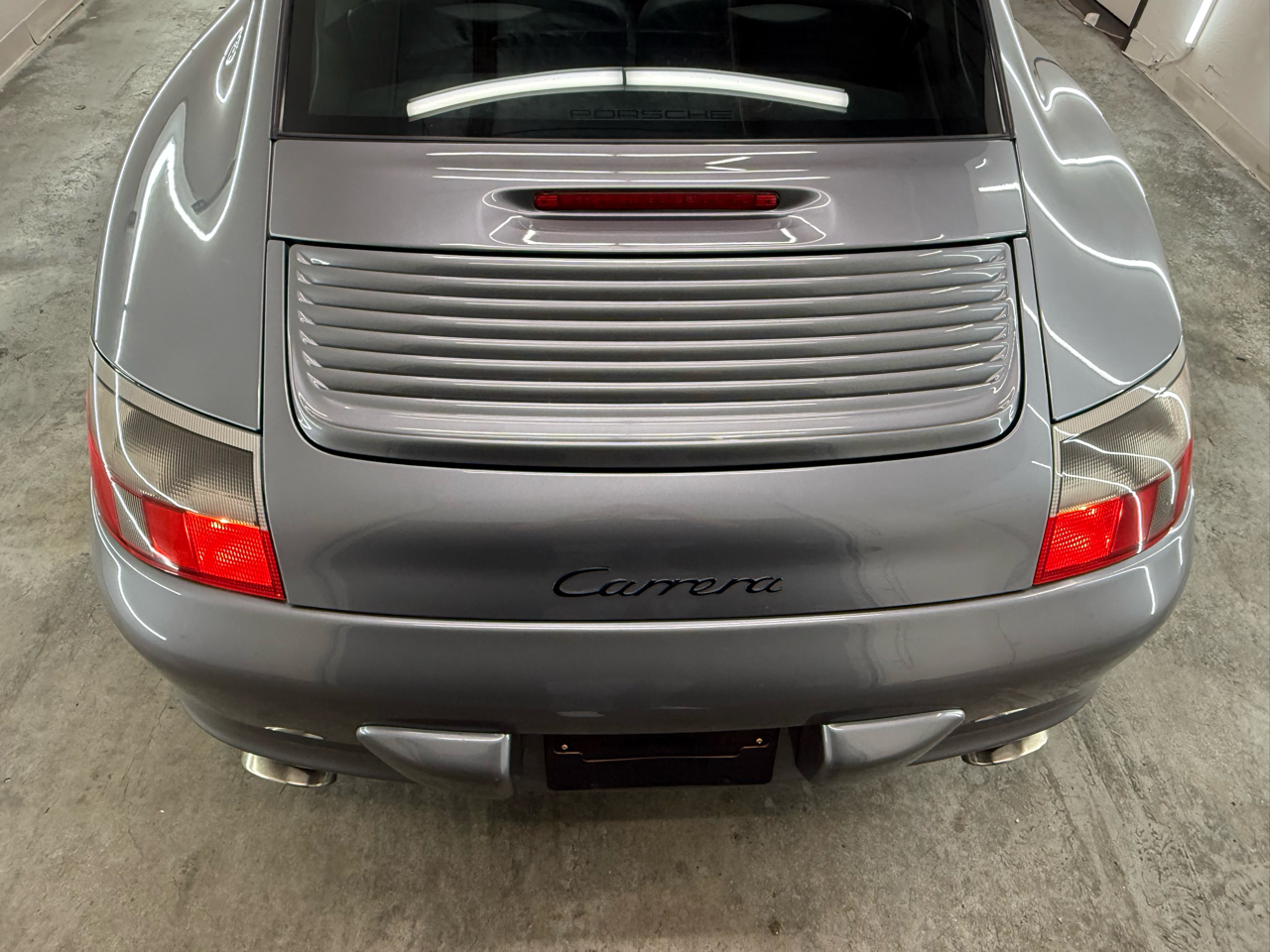 Porsche 911 Carrera Coupe 2003