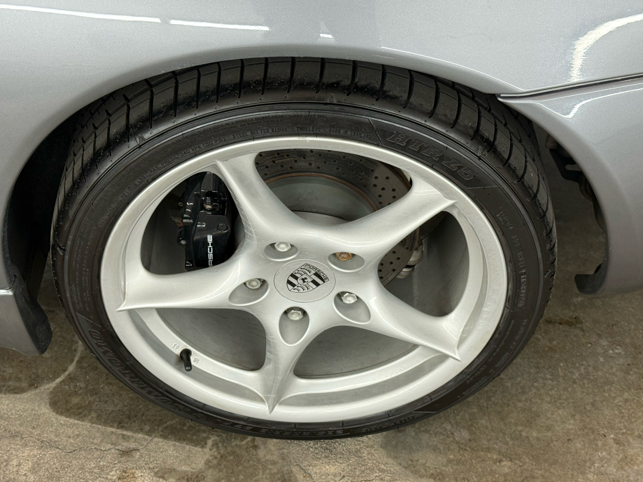 Porsche 911 Carrera Coupe 2003
