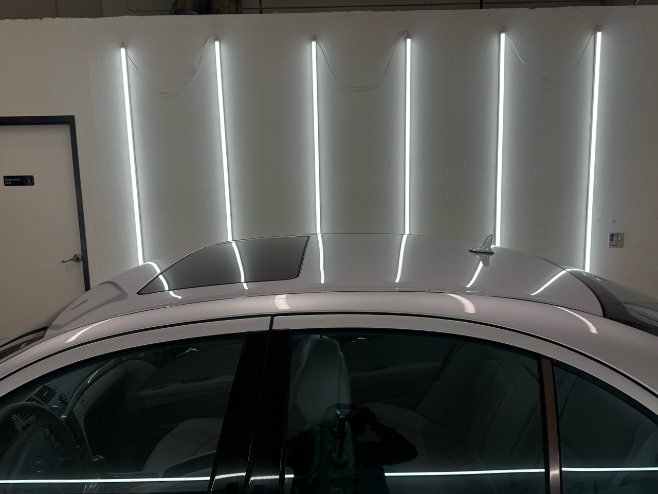 Mercedes-Benz E-Class E350 Luxury Sedan 2009