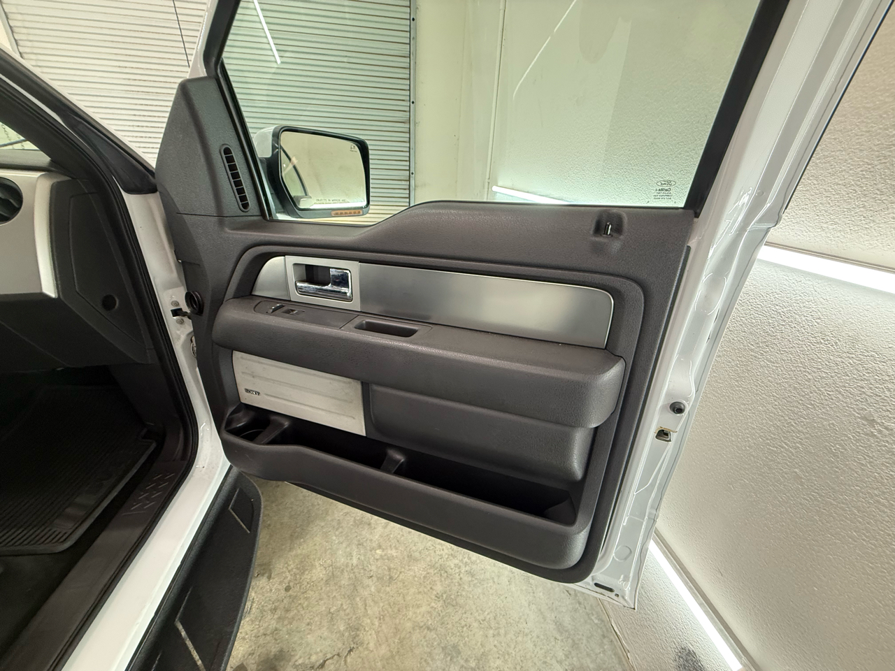 Ford F-150 Raptor SuperCrew 4WD 2013