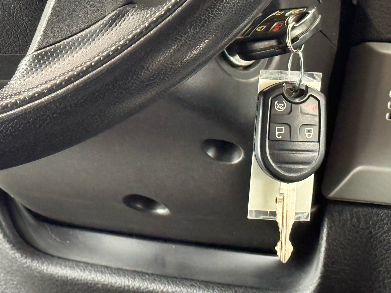 Ford F-150 Raptor SuperCrew 4WD 2013