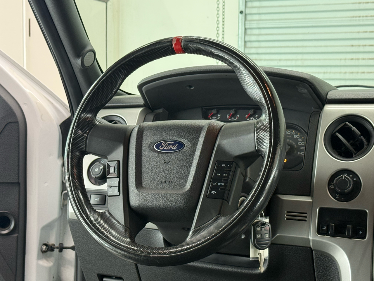 Ford F-150 Raptor SuperCrew 4WD 2013