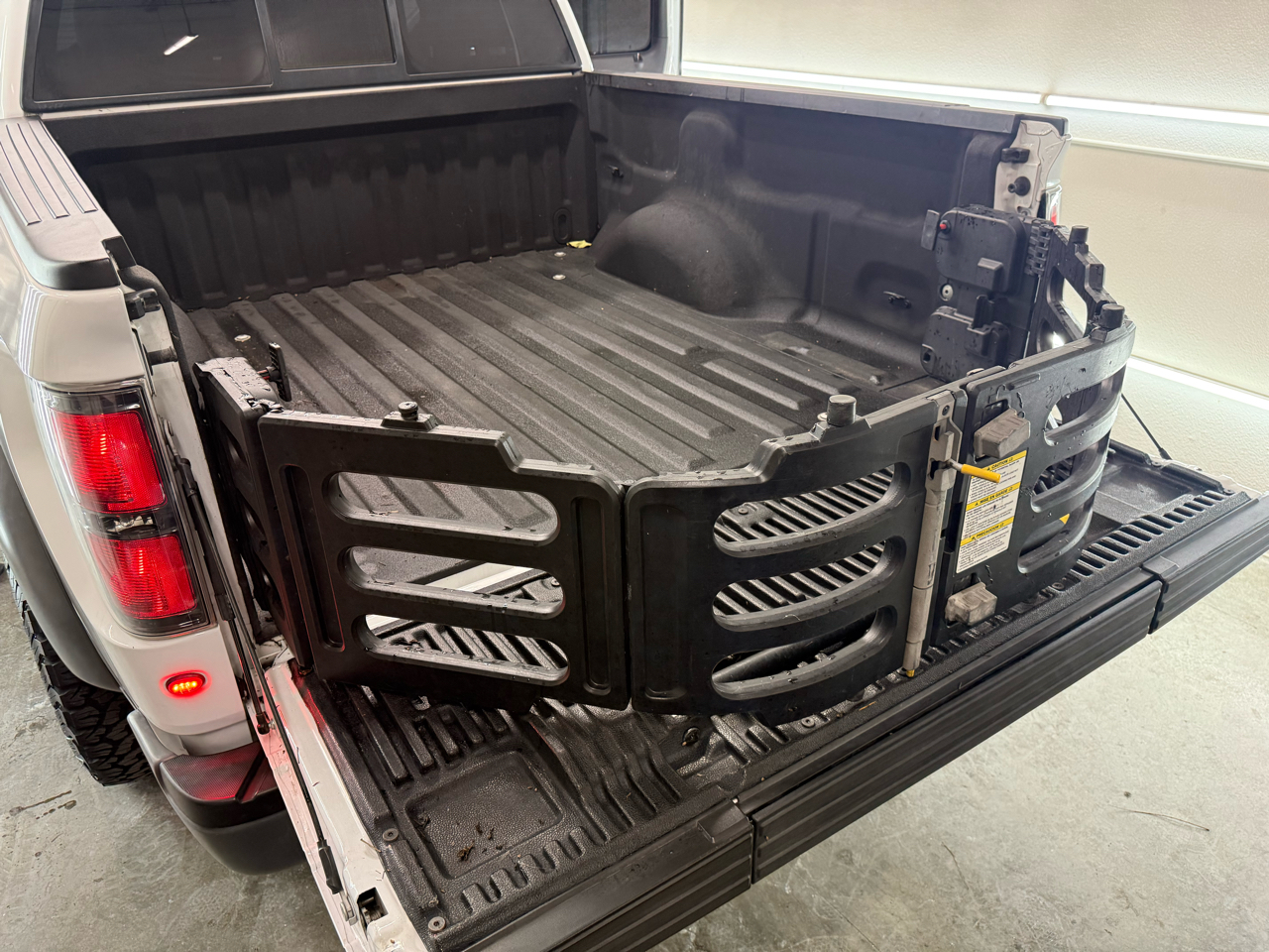 Ford F-150 Raptor SuperCrew 4WD 2013