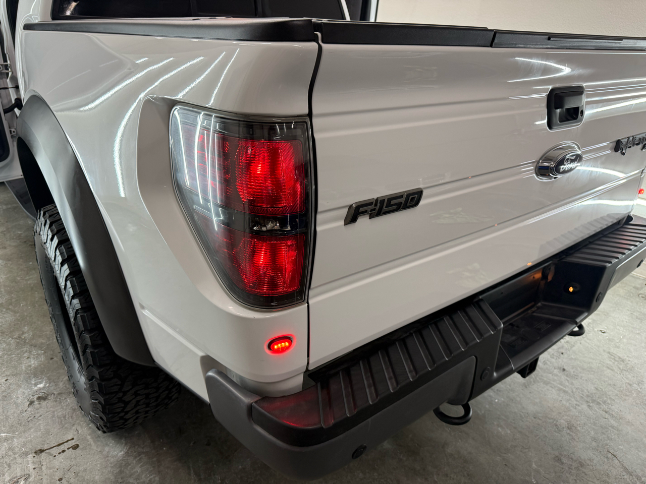 Ford F-150 Raptor SuperCrew 4WD 2013