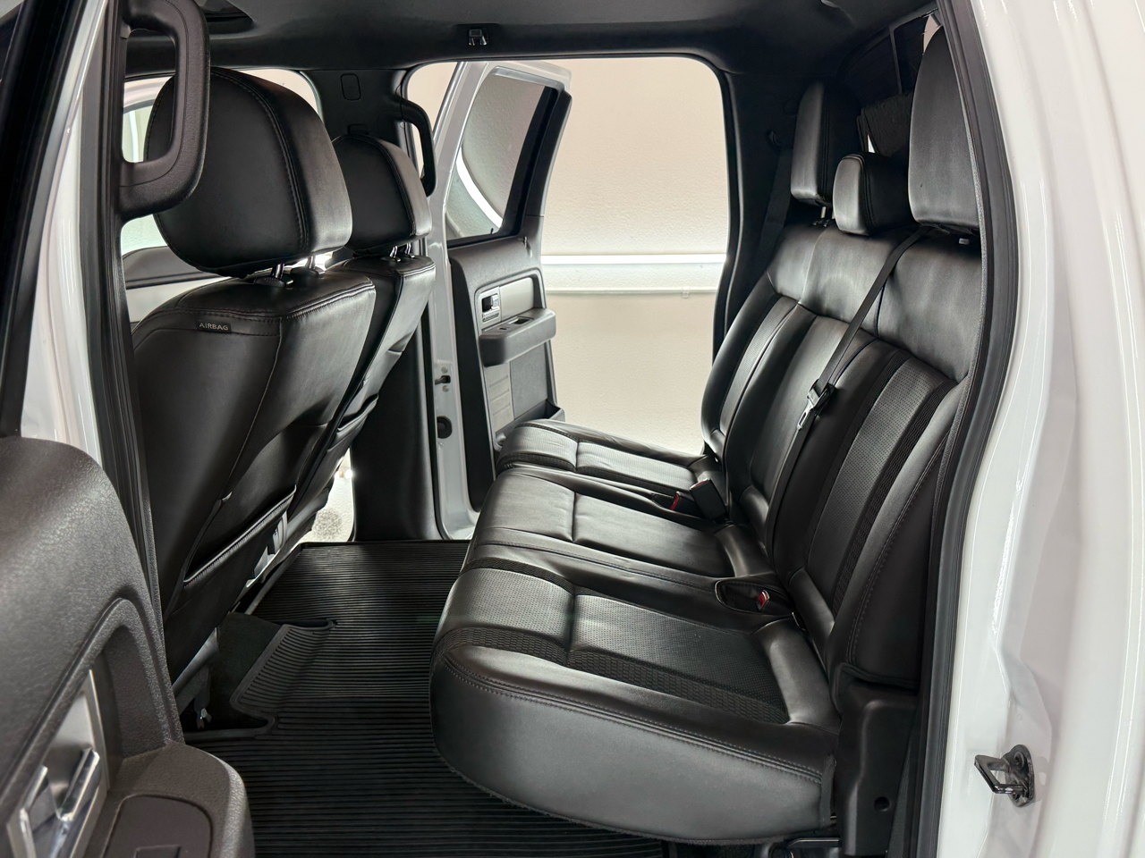 Ford F-150 Raptor SuperCrew 4WD 2013