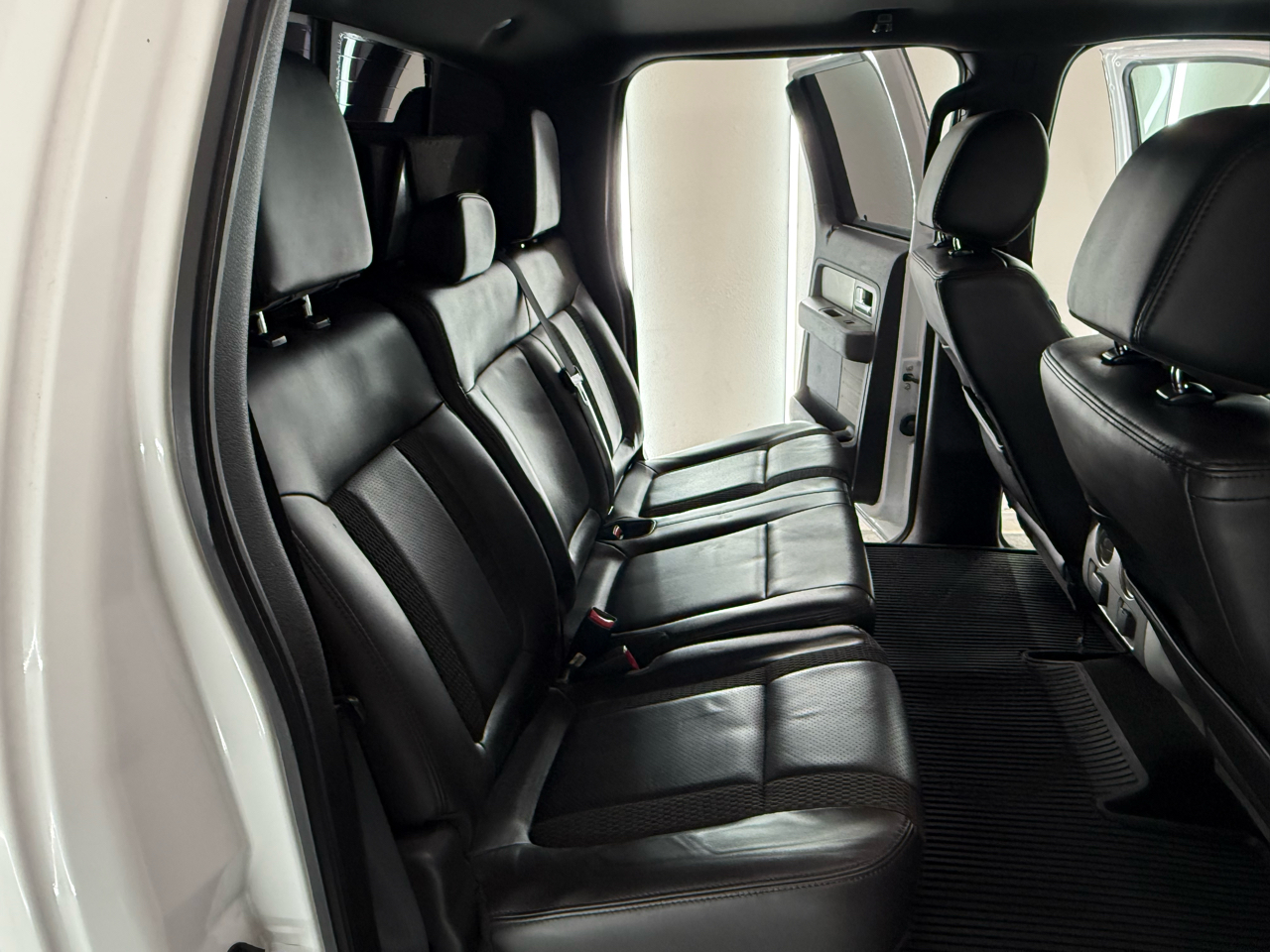 Ford F-150 Raptor SuperCrew 4WD 2013