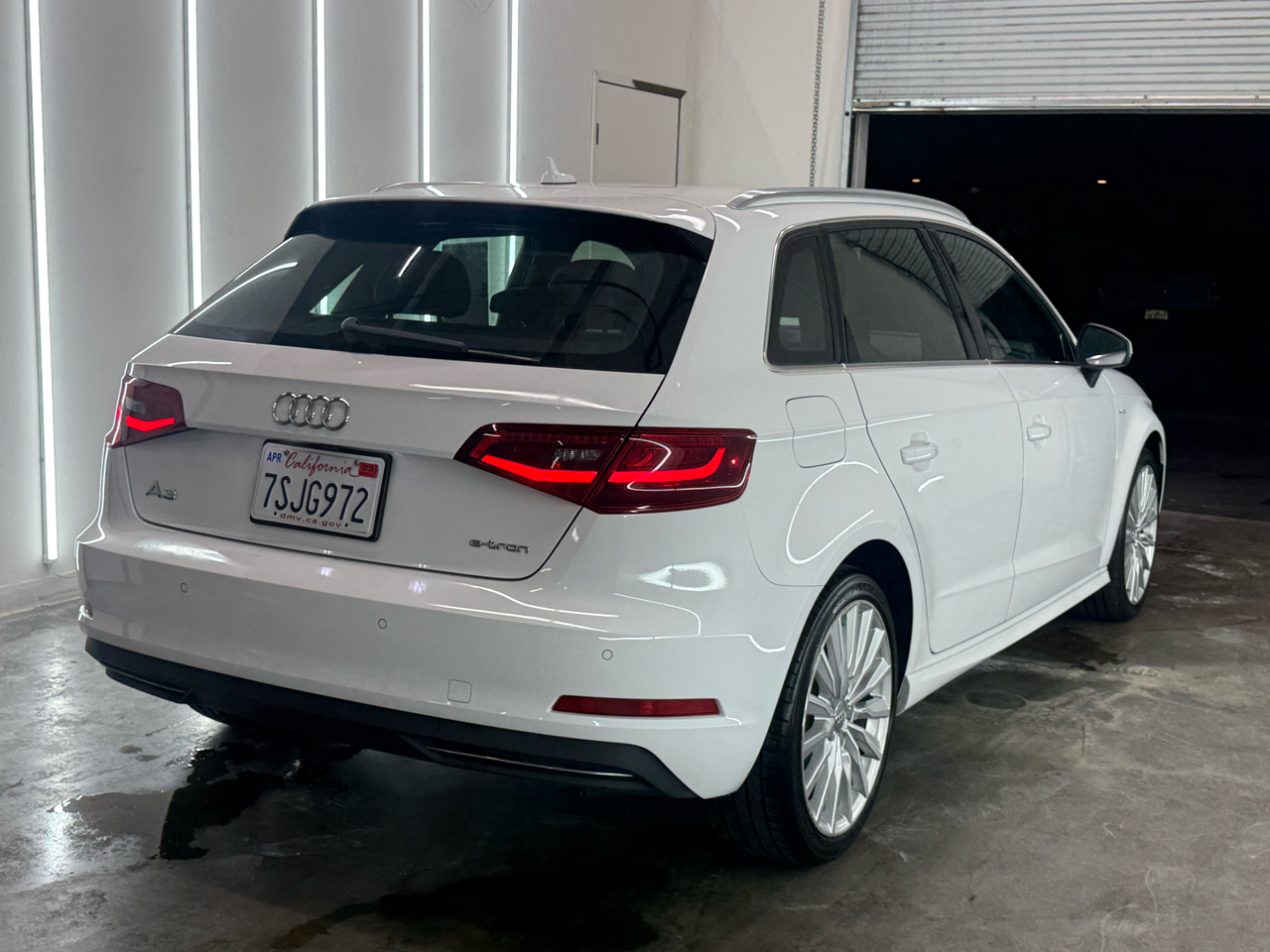 Audi A3 e-tron 4dr HB Prestige 2016