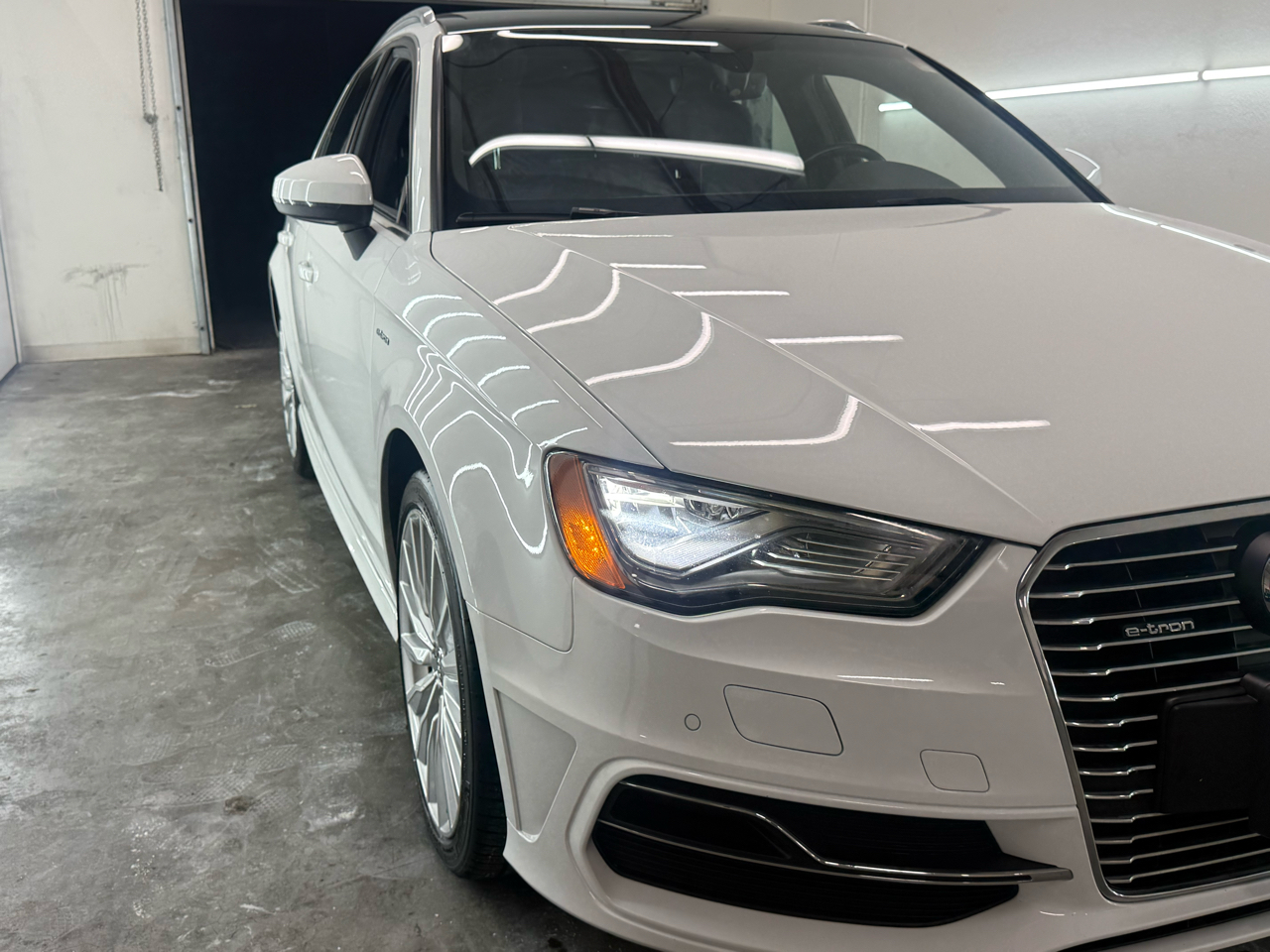 Audi A3 e-tron 4dr HB Prestige 2016