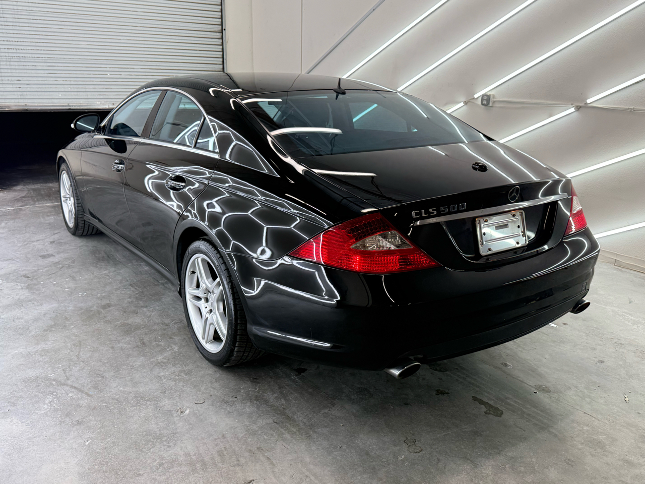 Mercedes-Benz CLS-Class CLS500 4-Door Coupe 2006