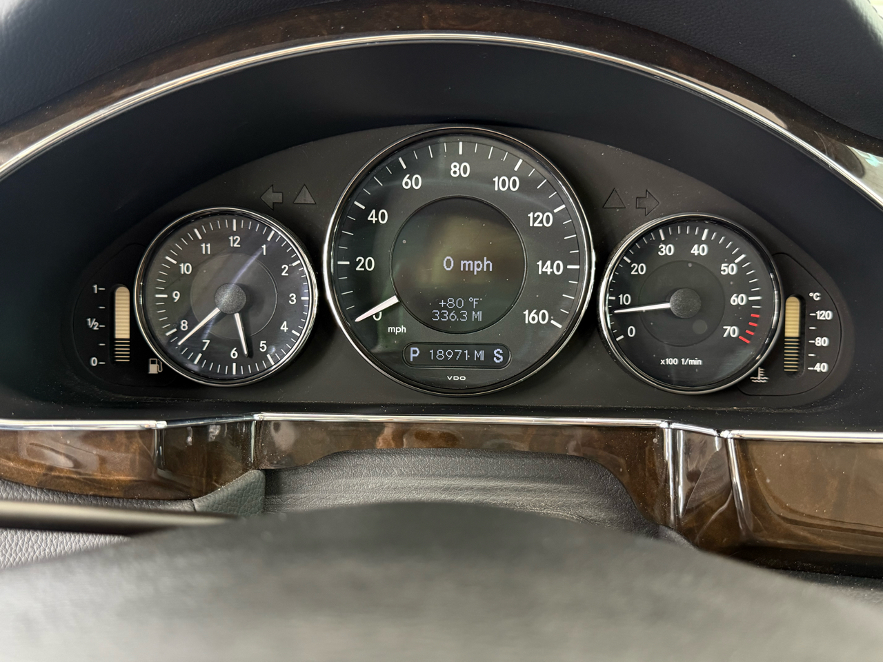 Mercedes-Benz CLS-Class CLS500 4-Door Coupe 2006