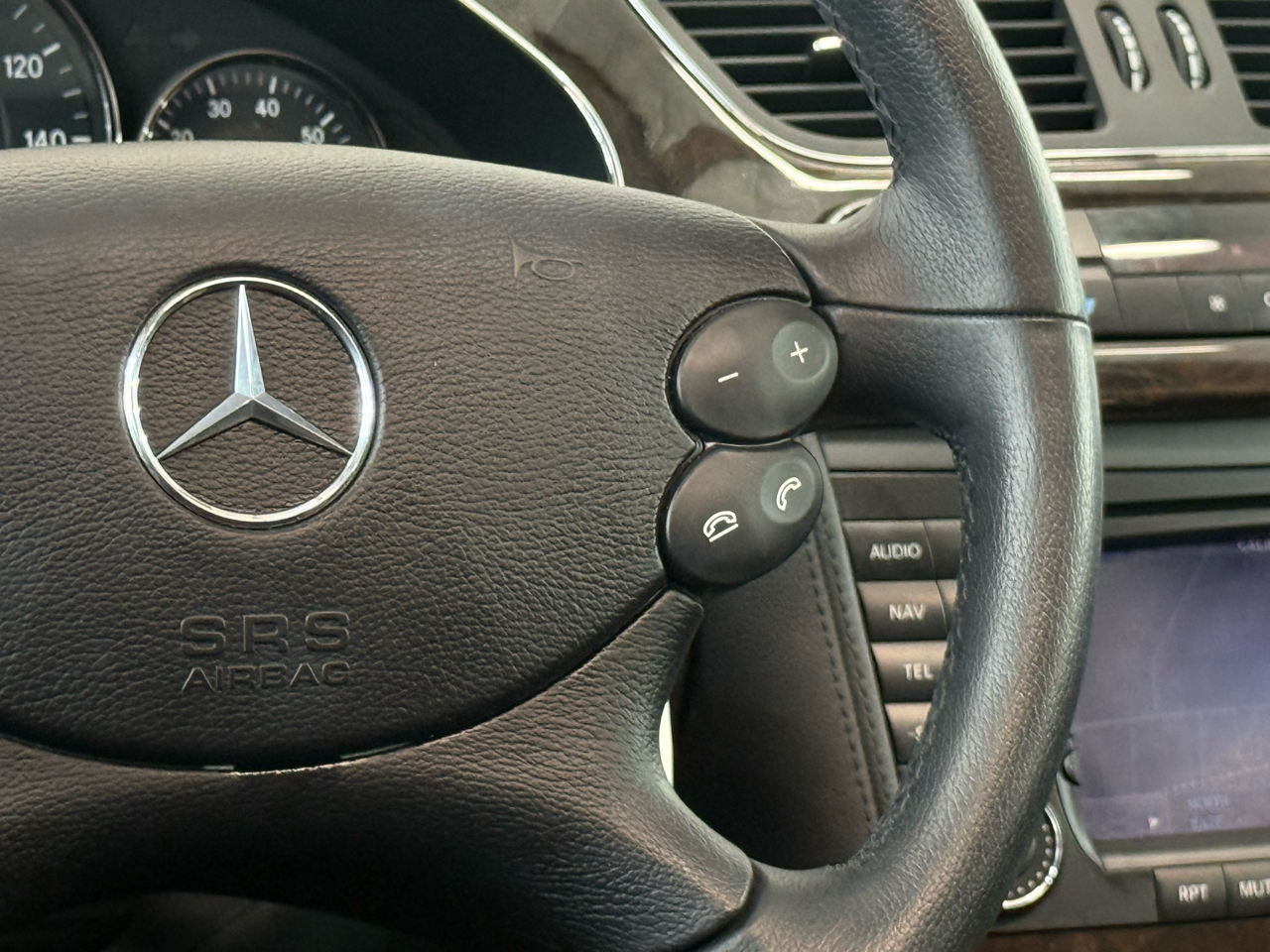 Mercedes-Benz CLS-Class CLS500 4-Door Coupe 2006