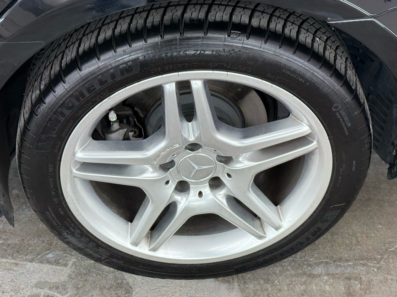 Mercedes-Benz CLS-Class CLS500 4-Door Coupe 2006