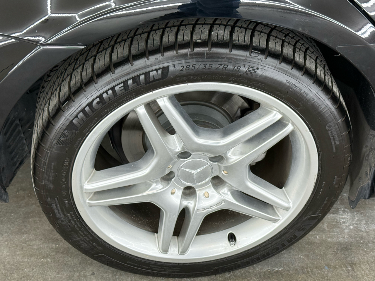 Mercedes-Benz CLS-Class CLS500 4-Door Coupe 2006