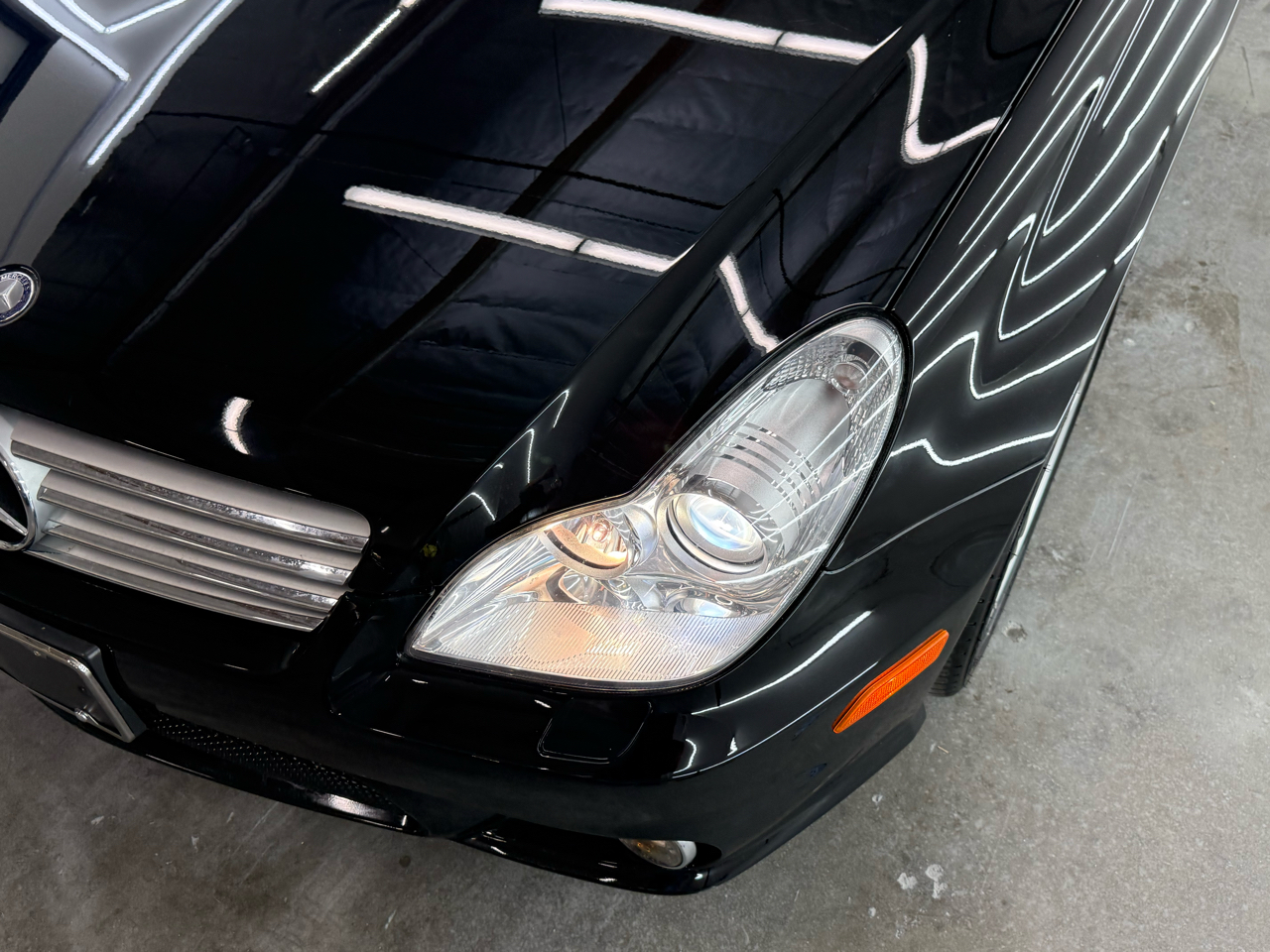 Mercedes-Benz CLS-Class CLS500 4-Door Coupe 2006