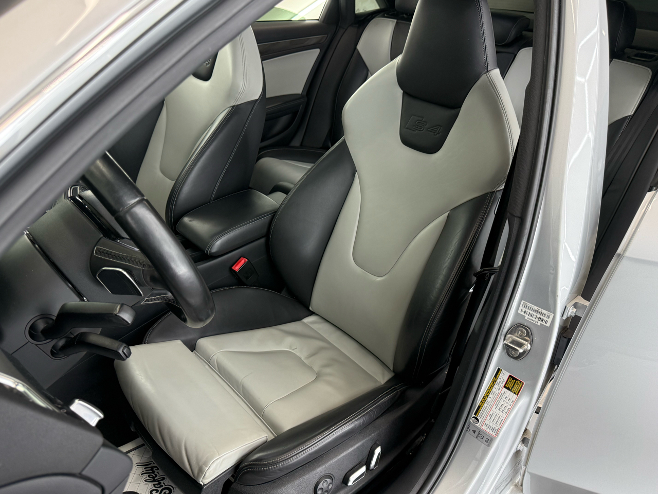 Audi S4 Premium Plus 3.0 TFSI quattro 2013