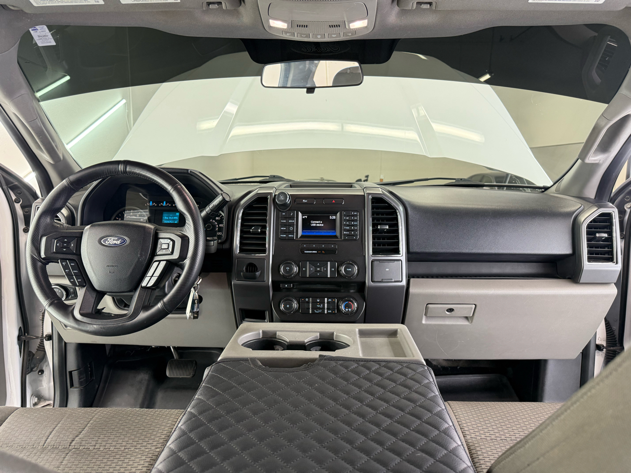 Ford F-150 XLT SuperCrew 5.5-ft. Bed 2WD 2017