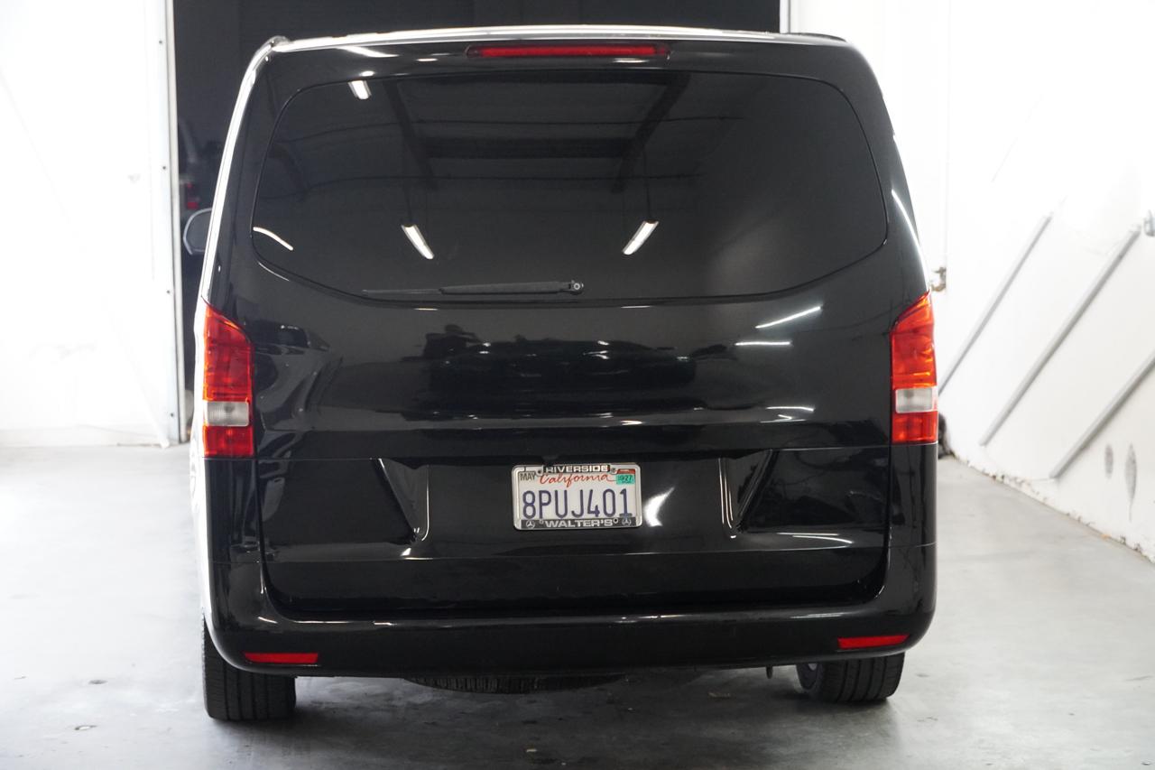 Mercedes-Benz Metris Passenger Van 2019