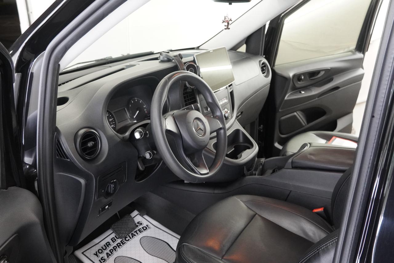 Mercedes-Benz Metris Passenger Van 2019