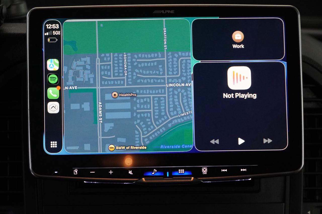 Mercedes-Benz Metris Passenger Van 2019