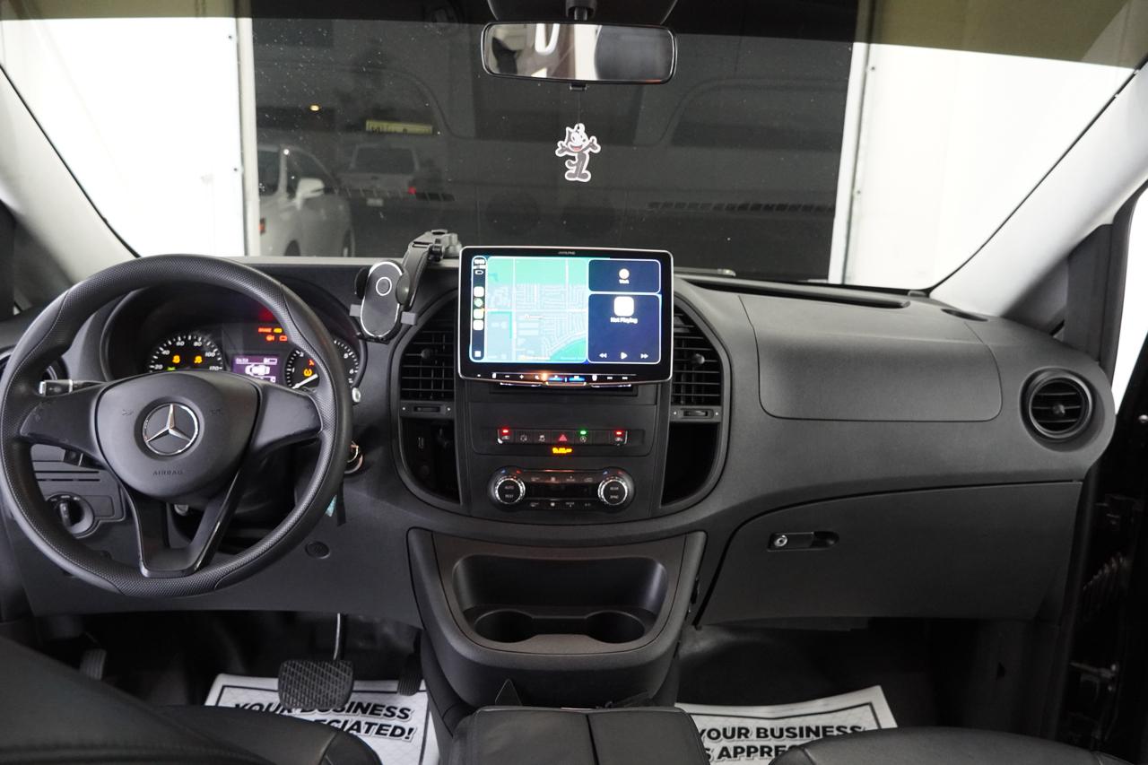 Mercedes-Benz Metris Passenger Van 2019