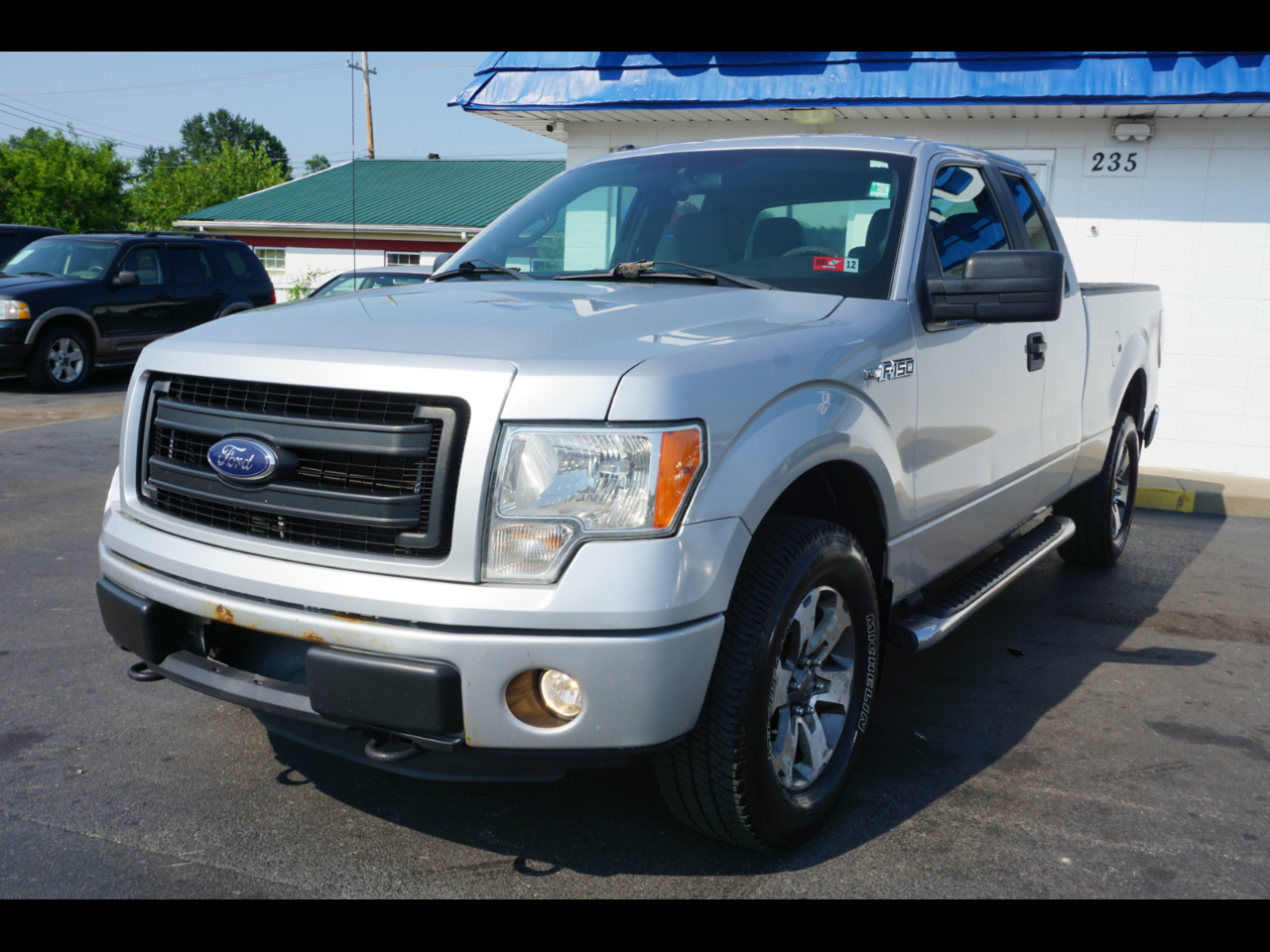 Used 2013 Ford F150 4WD SuperCab 145" Lariat for Sale in Lexington KY
