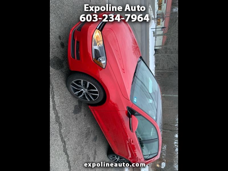 2017 Volkswagen Golf TSI S 6A