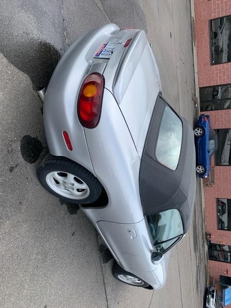 Mazda MX-5 Miata Base 2000