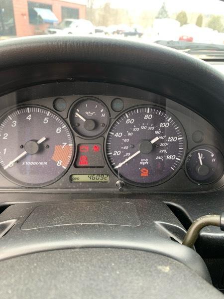 Mazda MX-5 Miata Base 2000