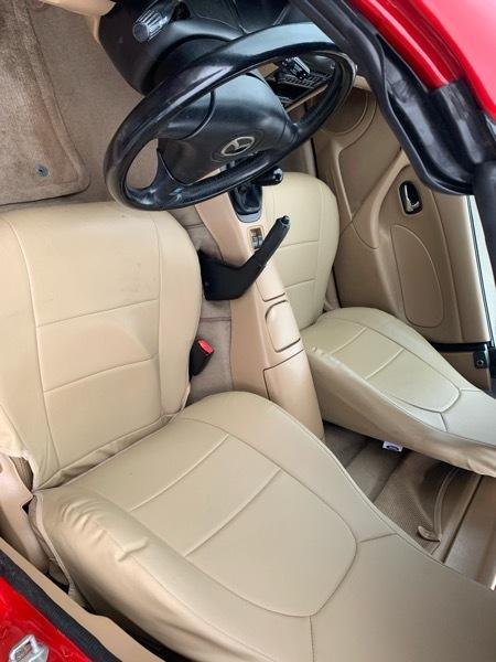 Mazda MX-5 Miata Base 2001