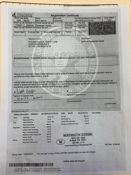 Mazda MX-5 Miata Base 2000