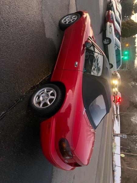 Mazda MX-5 Miata 2D Convertible 1997